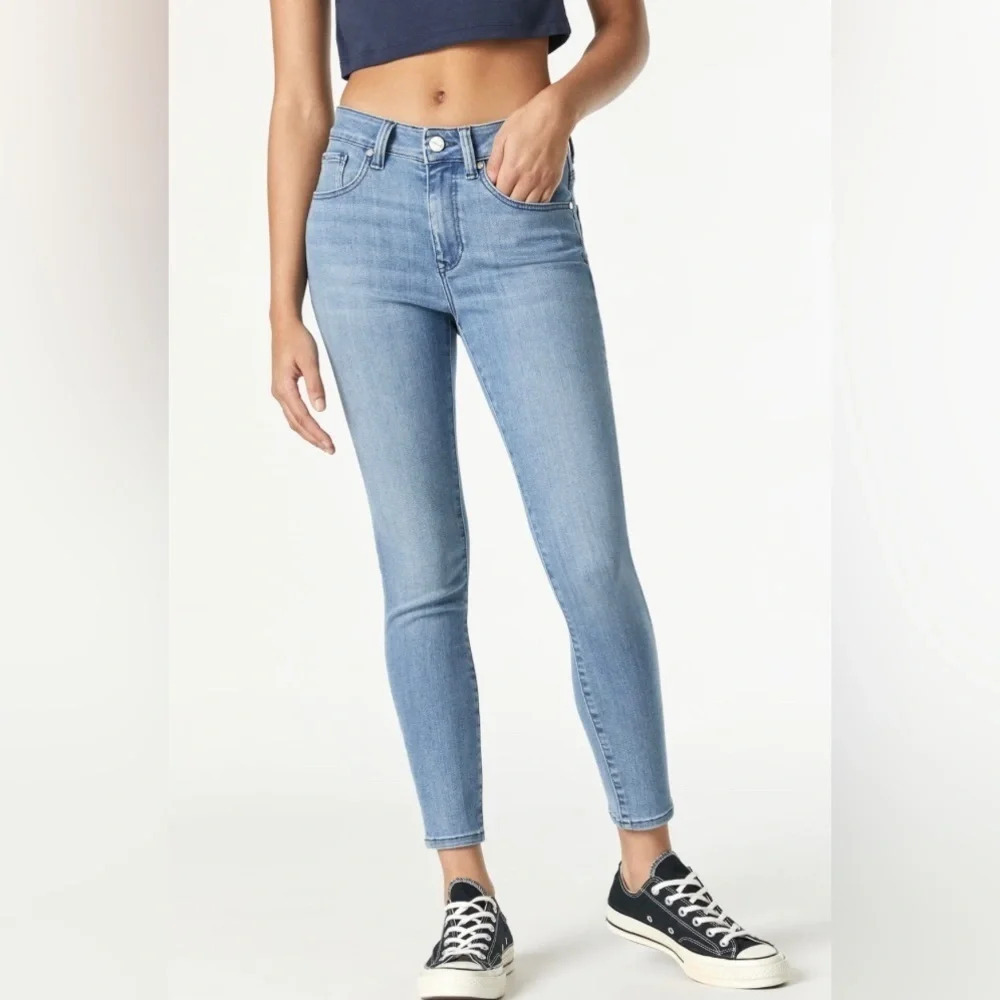 Mavi Tess High Rise Skinny Jeans in light wash with distressing size 27